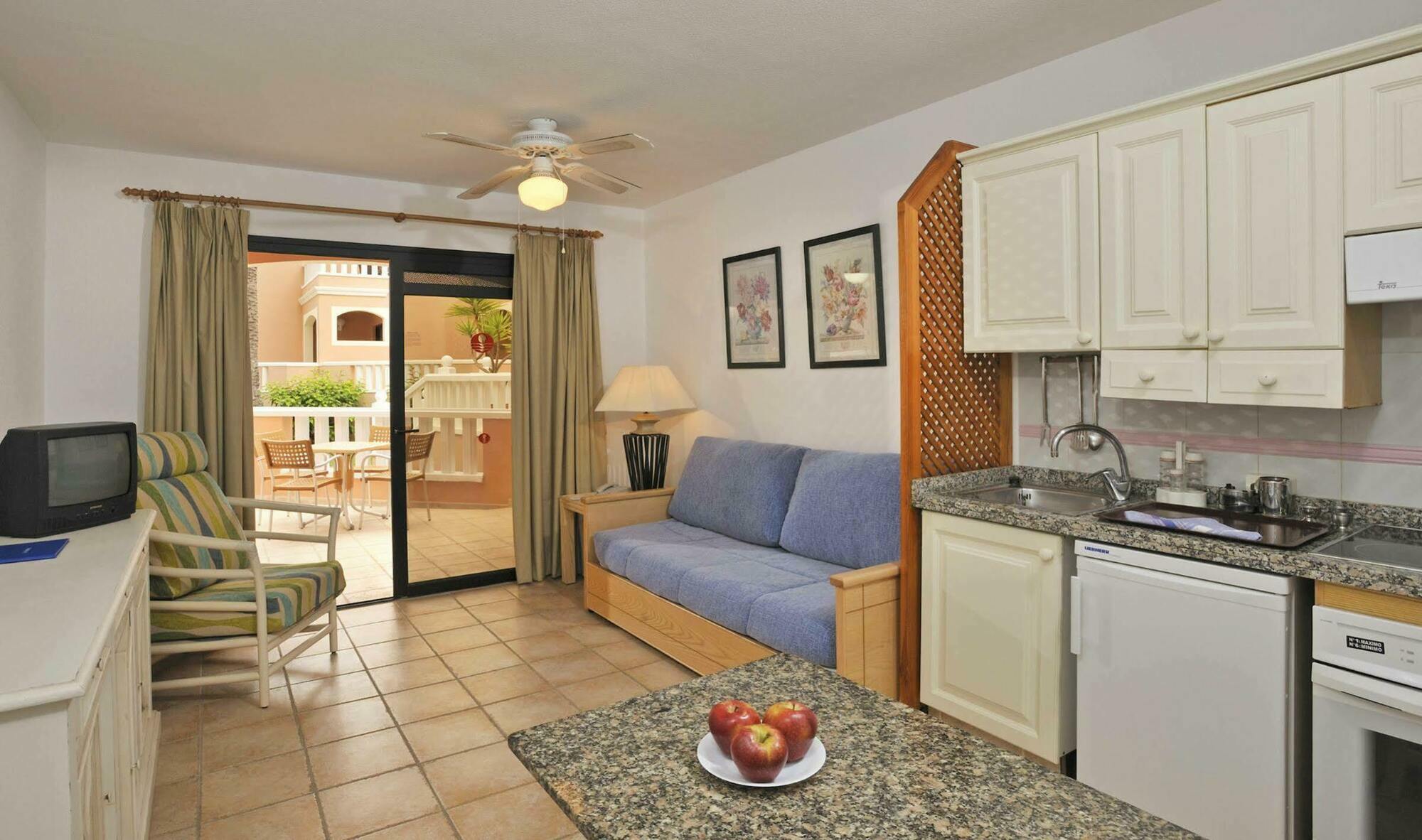 Sol Sun Apartahotel